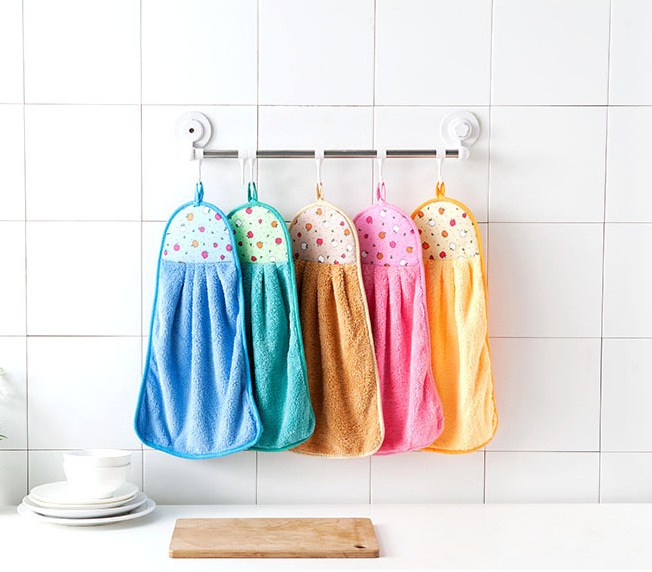 Hanging Cartoon Coral Fleece Hand Towel Kitchen Cleaning Towel Lint-Free Absorbent Cloth Dishcloth Cleaning Cloth