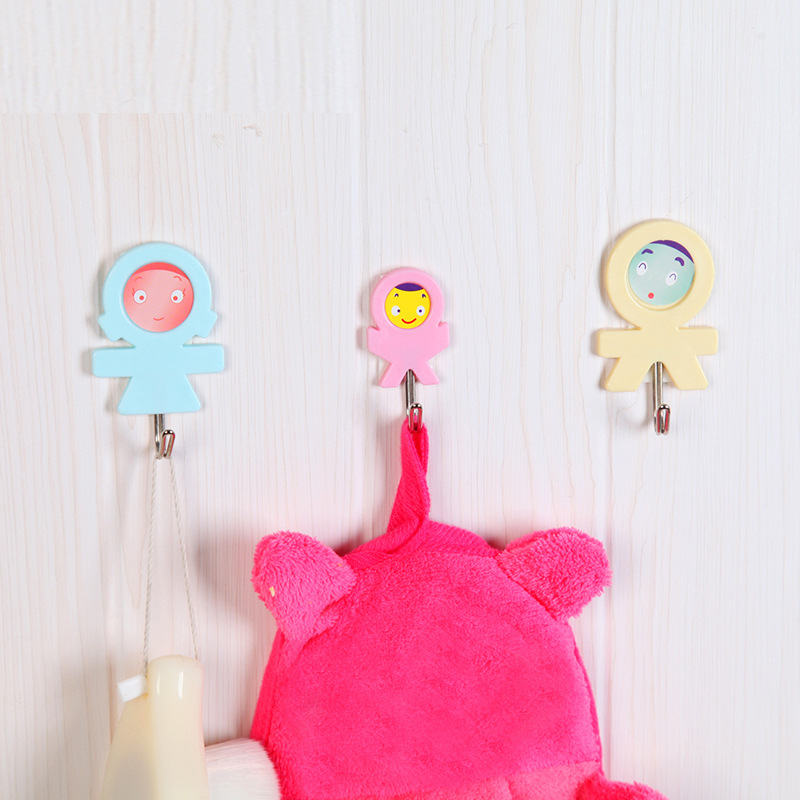 Kitchen Family of Three Creative Cute Hook Multi-Purpose Wall Mounted Hoy Bathroom Towel Sticky Hook 3 Pack