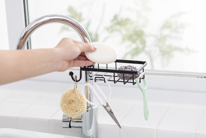 Tap water rack sink for household kitchen supplies sink sponge towel rack without holes