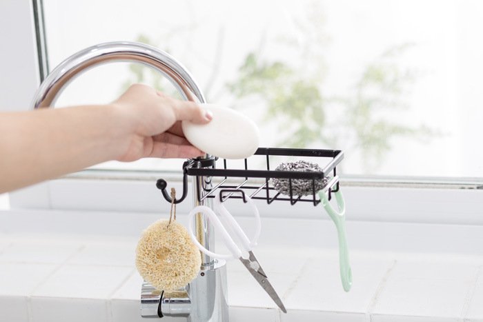 Tap water rack sink for household kitchen supplies sink sponge towel rack without holes