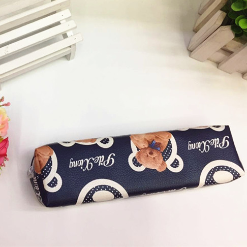 Korean fashion student Stationery big capacity pen bag Korean Cartoon Cute Bear Pencil case Factory Direct sale