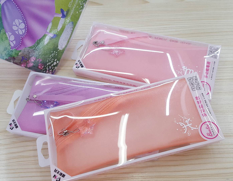 The Simple and large capacity five stars Pendant wears pen bag