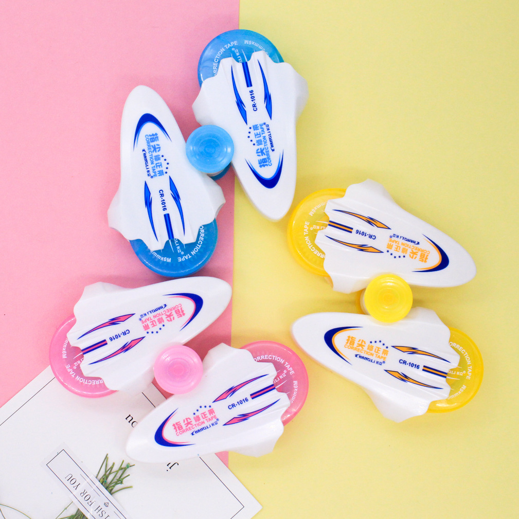 Factory direct sales chief stationery special installation 2 in 1 flexible use fingertip correction tape office supplies Factory direct sales chief stationery special installation 2 in 1 flexible use fingertip correction tape office supplies