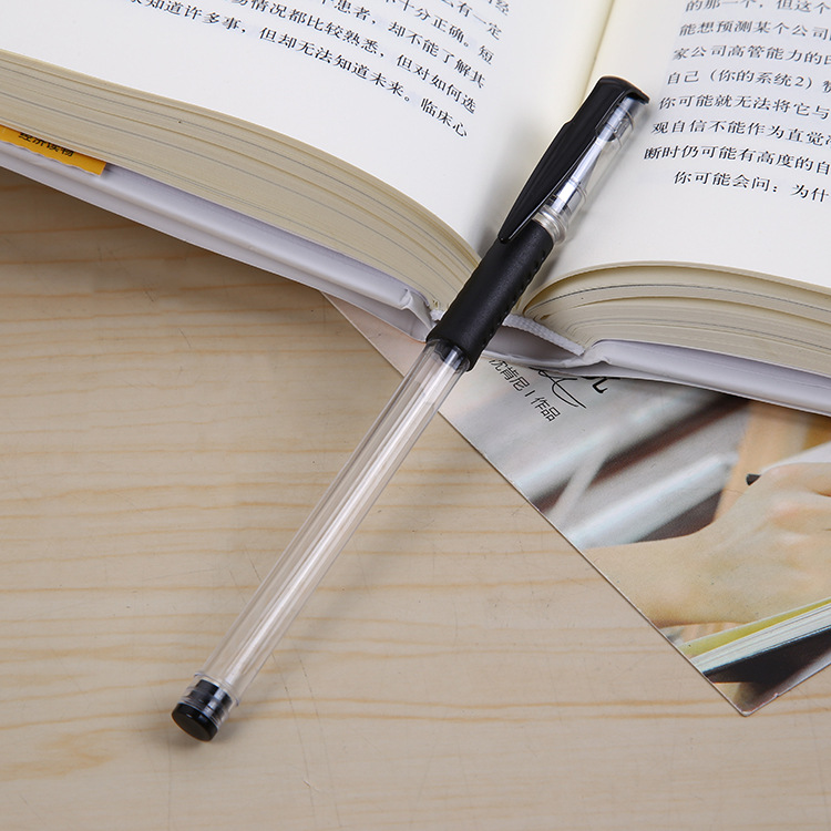 Factory direct sales office supplies black neutral pen student stationery signature pen 0.5mm yiwu stationery wholesale