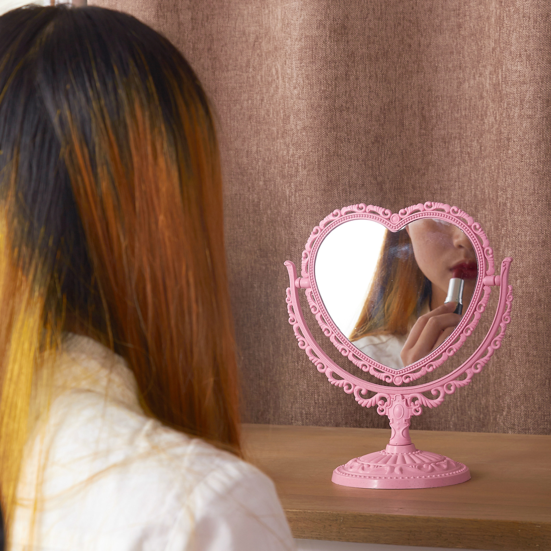 European Pastoral Style Heart-Shaped Double-Sided Desktop Makeup Mirror Wheat Environmental Protection Raw Materials Popular Home Dressing Mirror