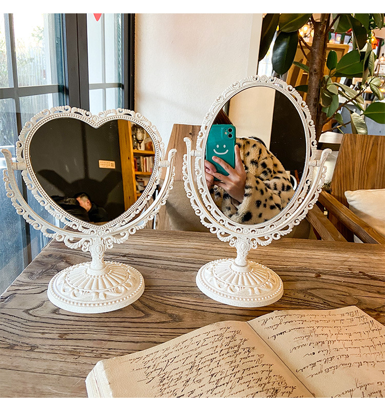 European Retro Style Double-Sided Makeup Mirror Cute Girl Heart Princess Mirror Dormitory Bedroom Desktop Heart-Shaped Dressing Mirror