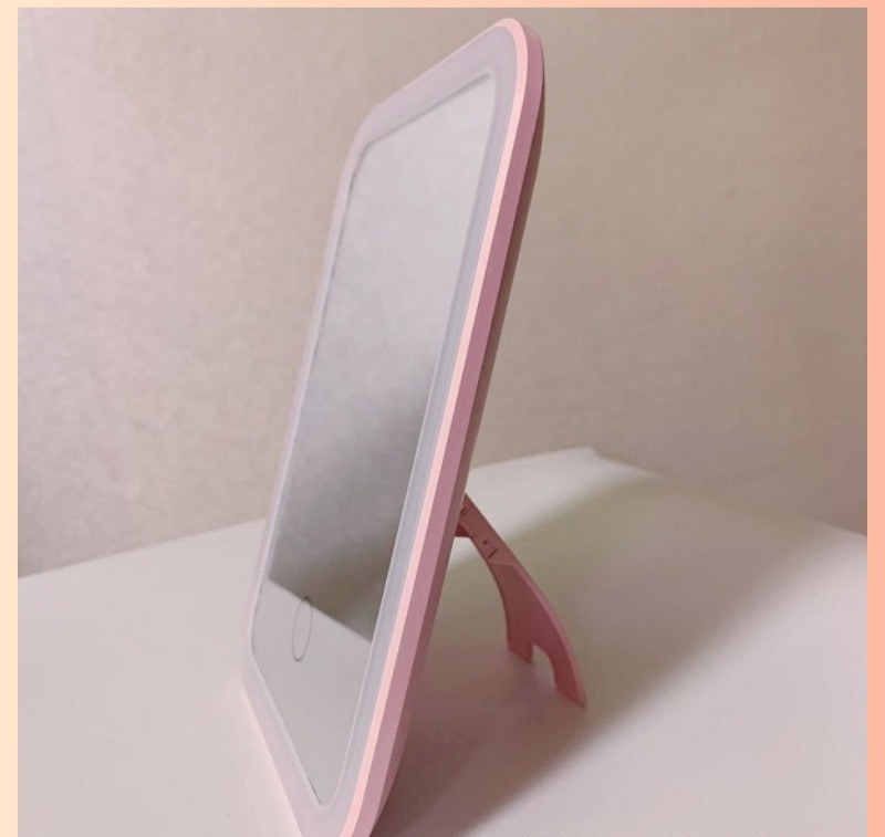 Desktop Portable Light Fill Tablet Dressing Mirror Desktop USB Charging Square Small Mirror Portable Led Make-up Mirror