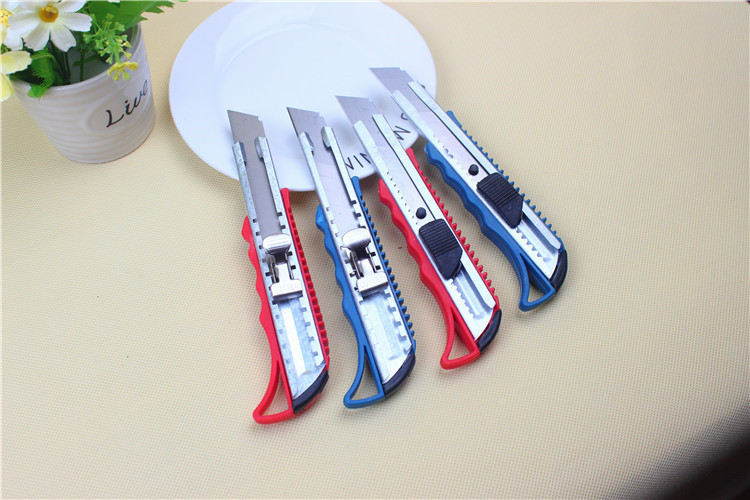 Color Metal Paper Cutter Wallpaper Knife Factory Direct Sales Art Knife Hand Push Large Utility Knife Color Metal Paper Cutter Wallpaper Knife Factory Direct Sales Art Knife Hand Push Large Utility Knife