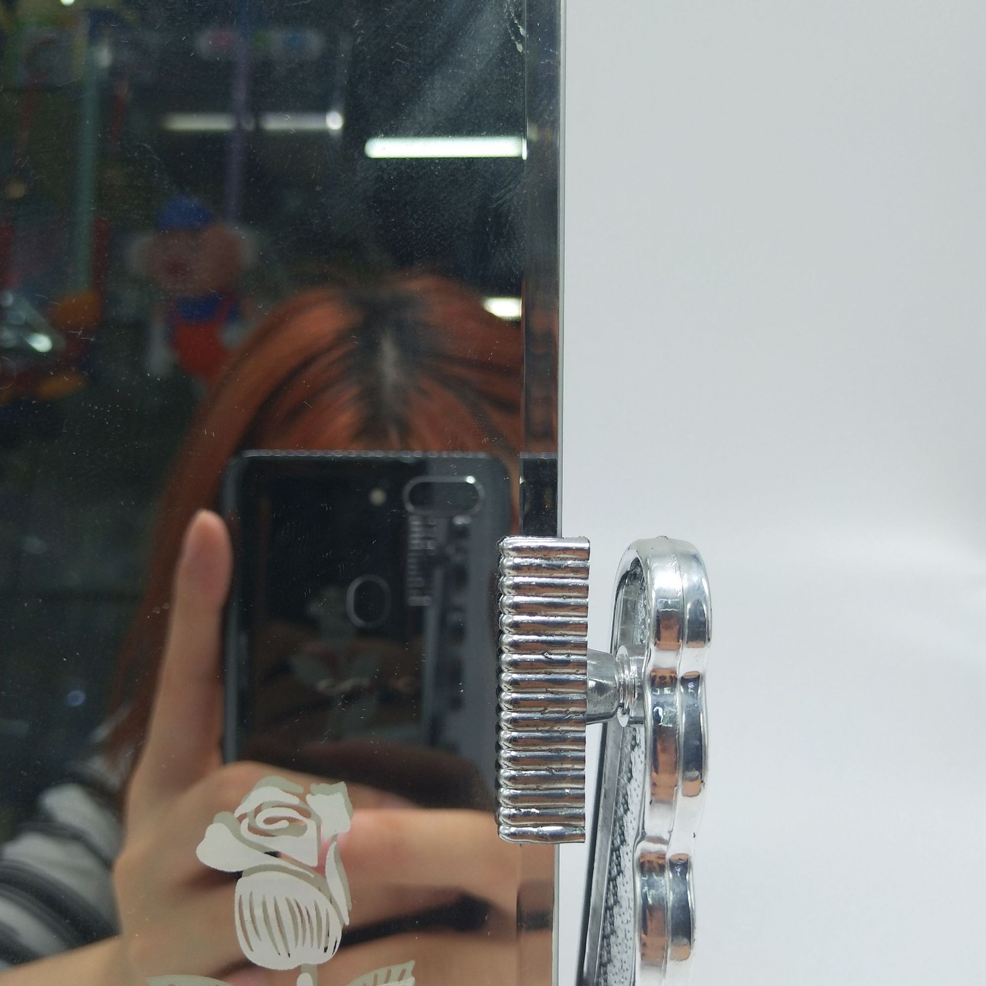 9.9 Yuan Stall Supply 1588 European Style Mirror Portable Desktop Flip Makeup Mirror Dressing Mirror Princess Mirror