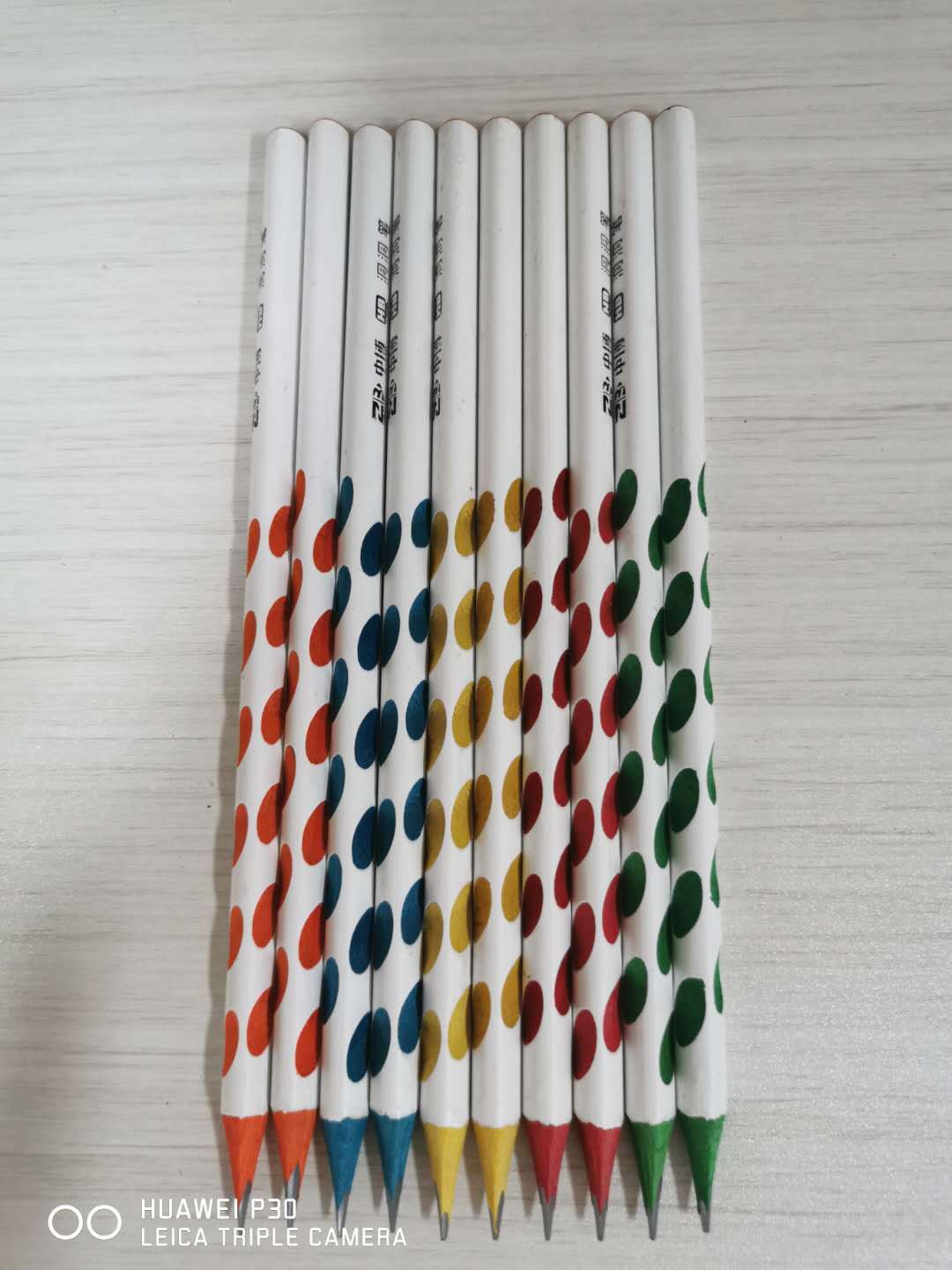 Pencil DIY Customized Groove Pencil Correct Grip Position Pen Primary School Student 2B/HB First Grade Stationery Pencil DIY Customized Groove Pencil Correct Grip Position Pen Primary School Student 2B/HB First Grade Stationery