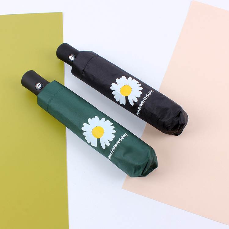 New a small Daisy umbrella vinyl automatic umbrella three fold folding umbrellasunny umbrella wholesale