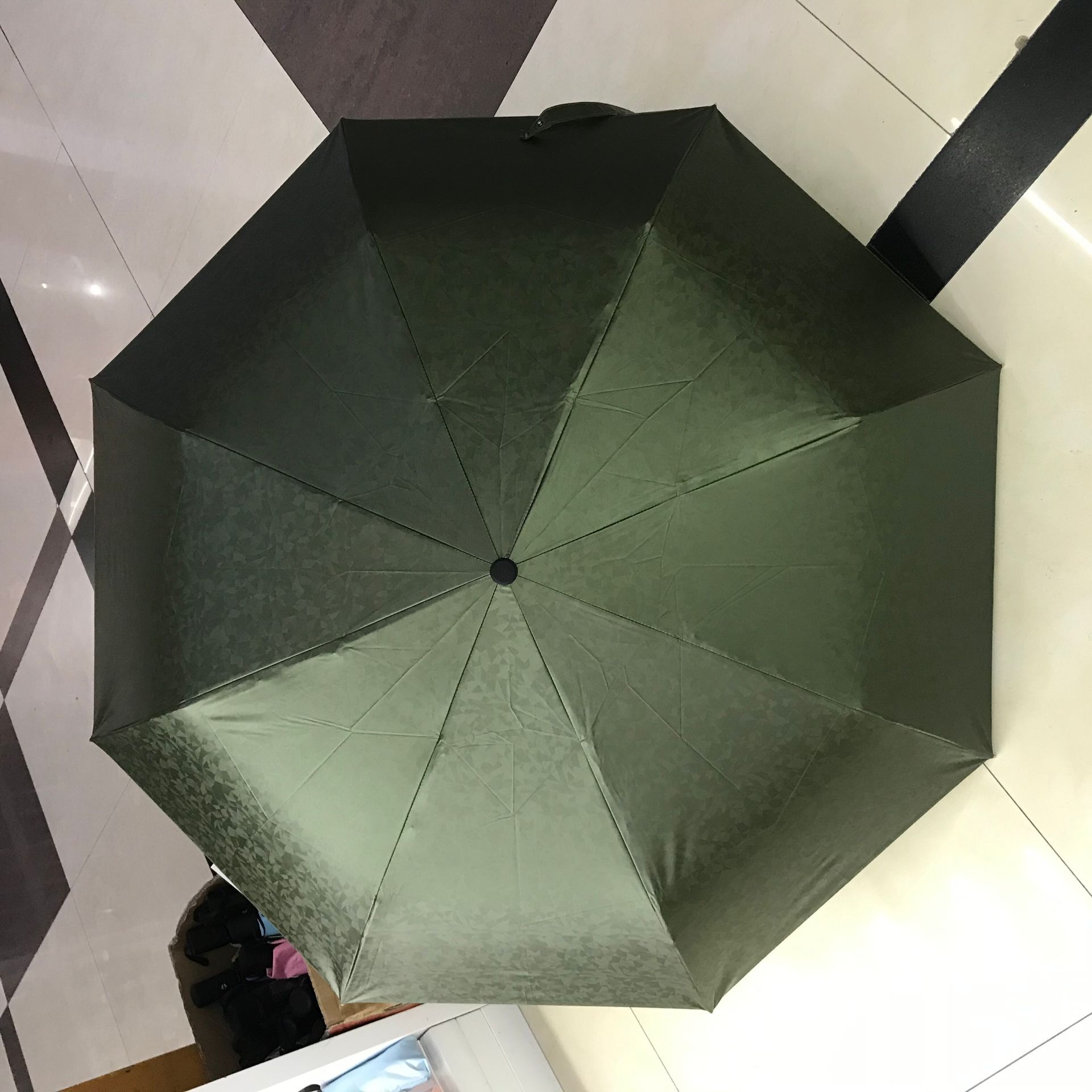 New Light Luxury Folding Umbrella Spot Factory Sales