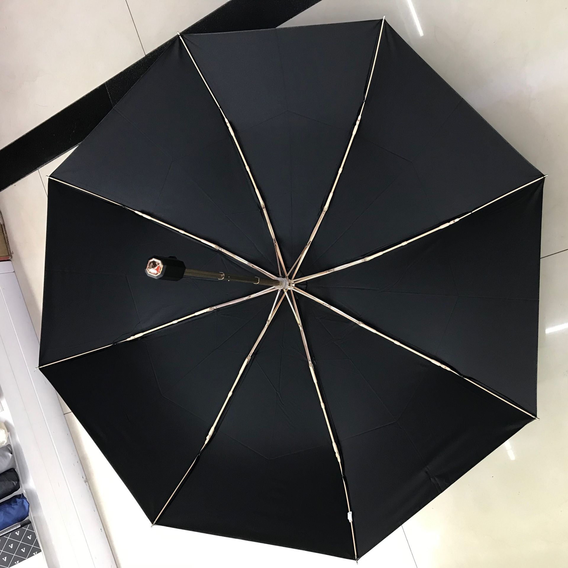 New Light Luxury Folding Umbrella Spot Factory Sales