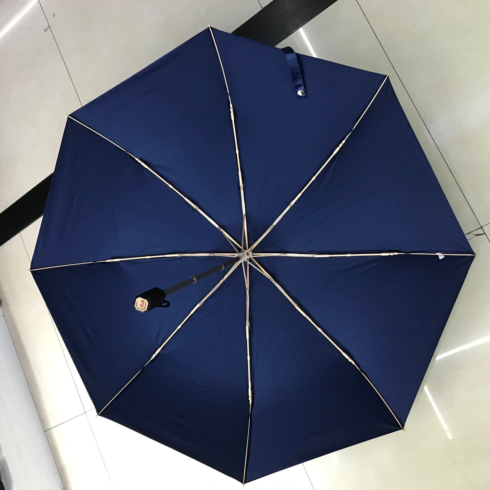 New Light Luxury Folding Umbrella Spot Factory Sales