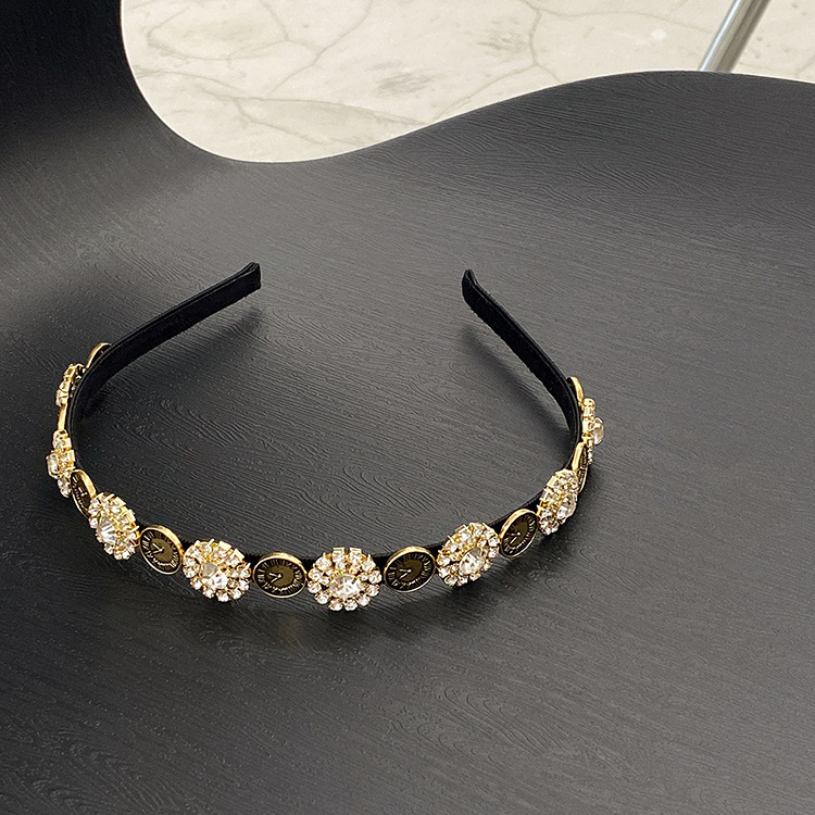 Retro Full Diamond Small Clock Personality Headband Female Light Luxury Minority Design Headband Versatile out Hair Fixer Hairpin Hair Ornaments