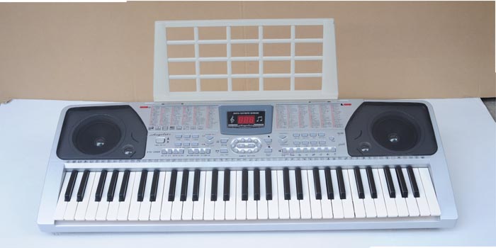 Serving little angel XTS-2009    teaching type of domestic electronic keyboard    61 keys electronic keyboard    musical instrument wholesale