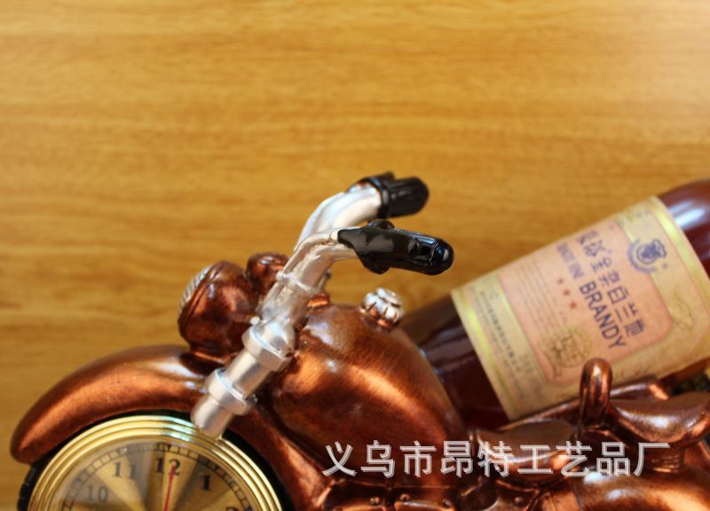 Resin Crafts European Style Wine Cabinet Decoration Clock Wine Rack Fashion Motorcycle Decoration Creative Gift
