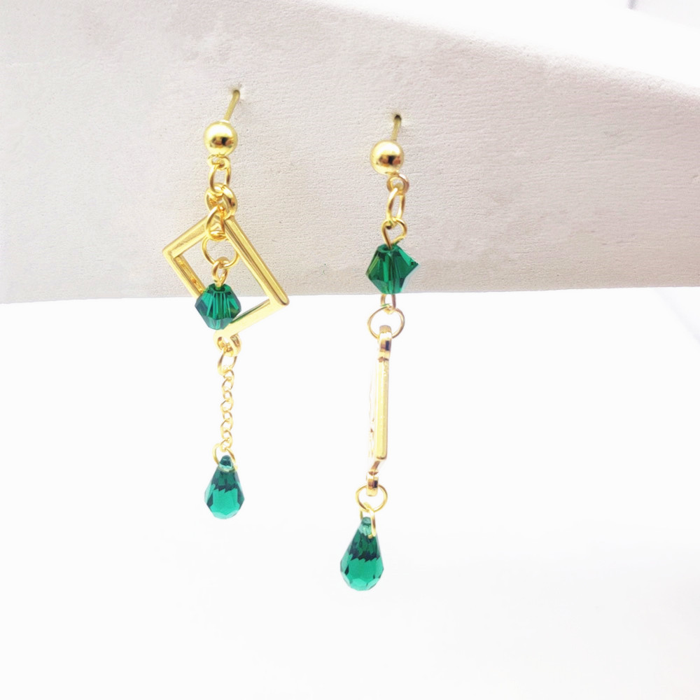 Original God Earrings Travelers Travel Autumn Cos Ear Clip Tassel Earrings Clock Away from Daralia Long Fringe Earrings Wholesale Original God Earrings Travelers Travel Autumn Cos Ear Clip Tassel Earrings Clock Away from Daralia Long Fringe Earrings Wholesale