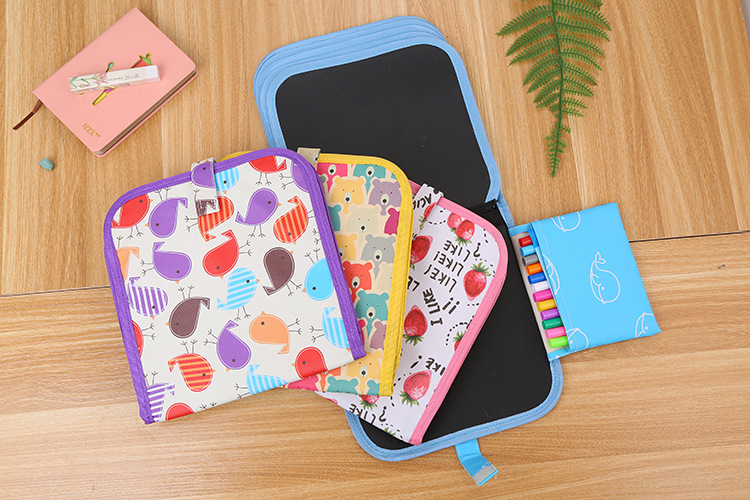 The Children repeatedly write erasable portable drawing book students doodle draw two - sided small blackboard watercolor chalk drawing board