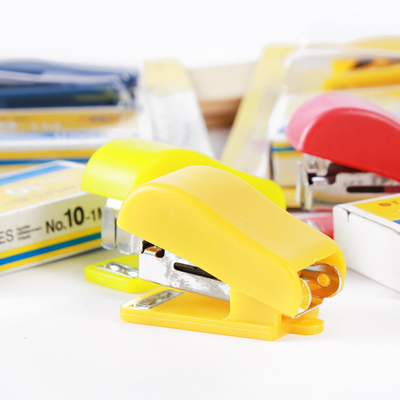 Mini Stapler Small Stapler Student School Supplies Multifunctional Small Stapler Portable Stapler