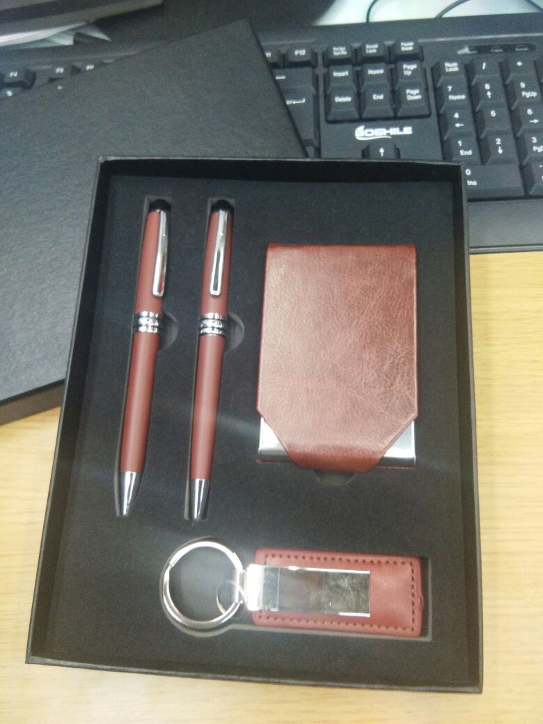 Card case key ring metal ballpoint pen