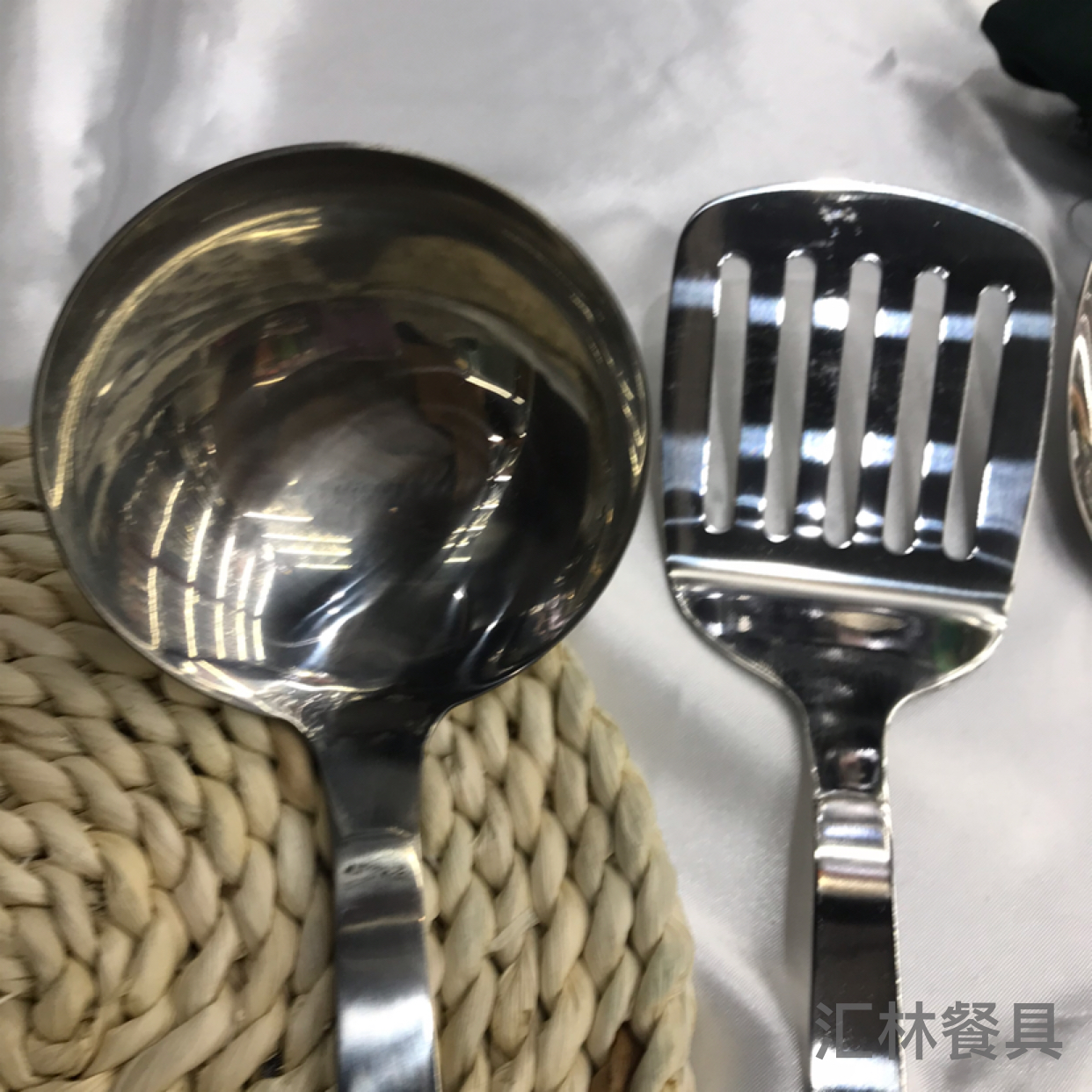Stainless Steel Kitchenware 3cm Hand-Held Fireworks Square Handle Porridge Colander Spatula Flat Shovel Long Tongue Spoon Hotel Dedicated for Customization