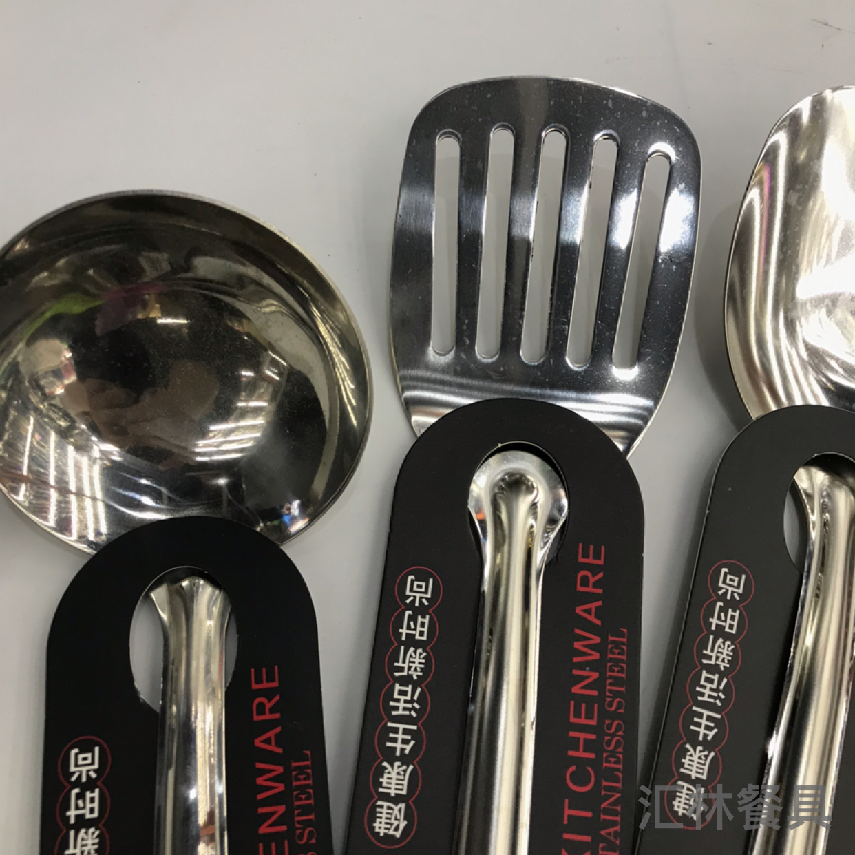 Stainless Steel Kitchenware 1.5cm Non-Magnetic Gold Key Hole Handle Anti-Scald Porridge Colander Spatula Leaking Long Tongue Spoon Can Be Customized