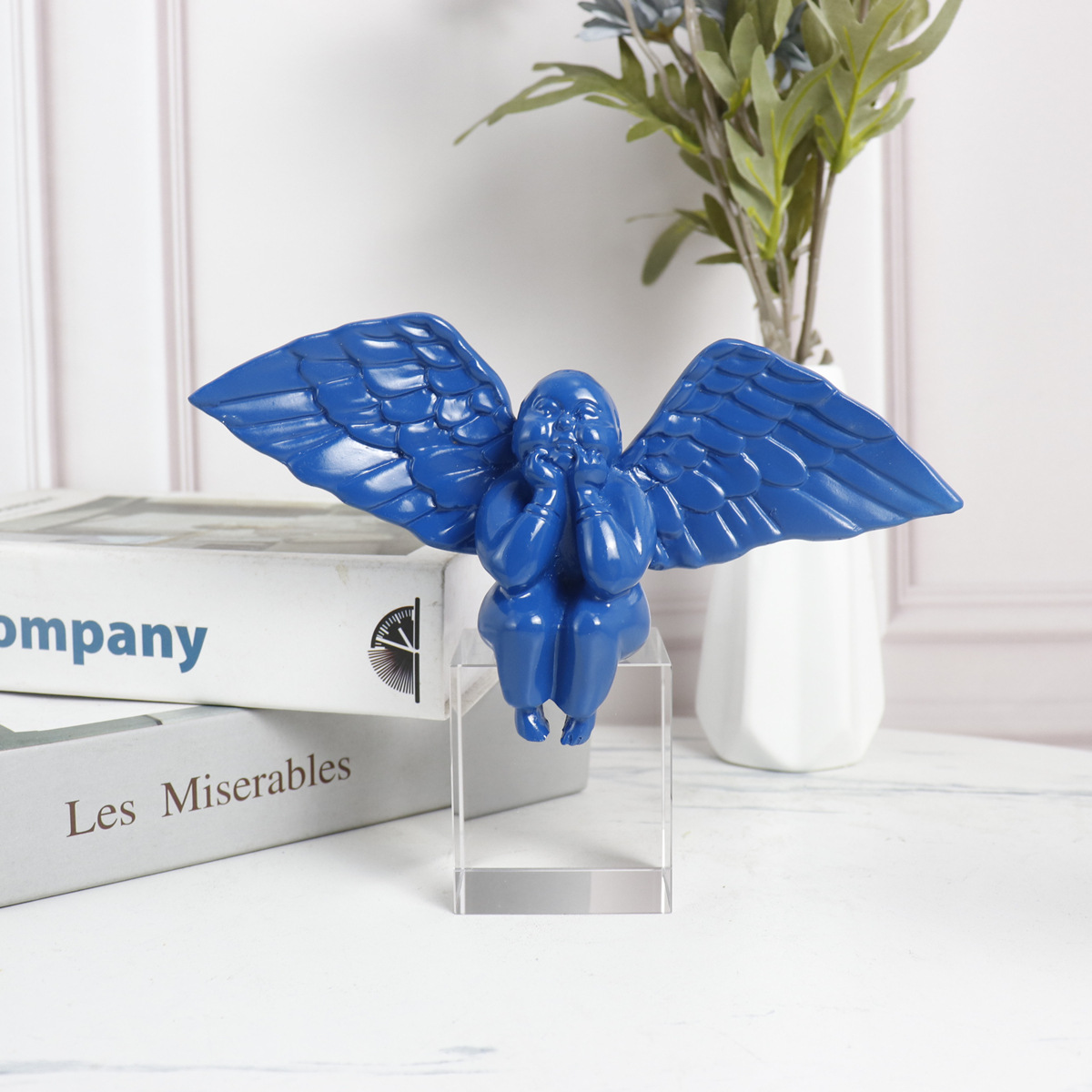 Modern Simple Resin Crystal Decorative Crafts Fat Angel Decoration Model Room Cabinet TV Cabinet Soft Decoration Modern Simple Resin Crystal Decorative Crafts Fat Angel Decoration Model Room Cabinet TV Cabinet Soft Decoration