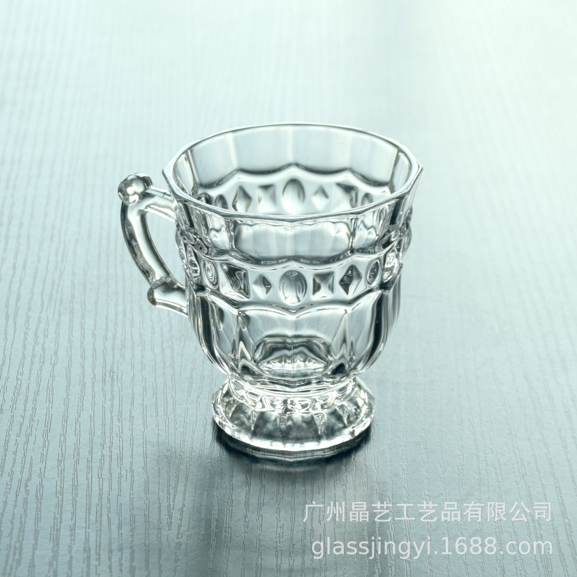 Refined White Glass Cup Exquisite Beer Steins Restaurant Tea Cup with Base Small Handle Cup Coffee Cup LeadFree