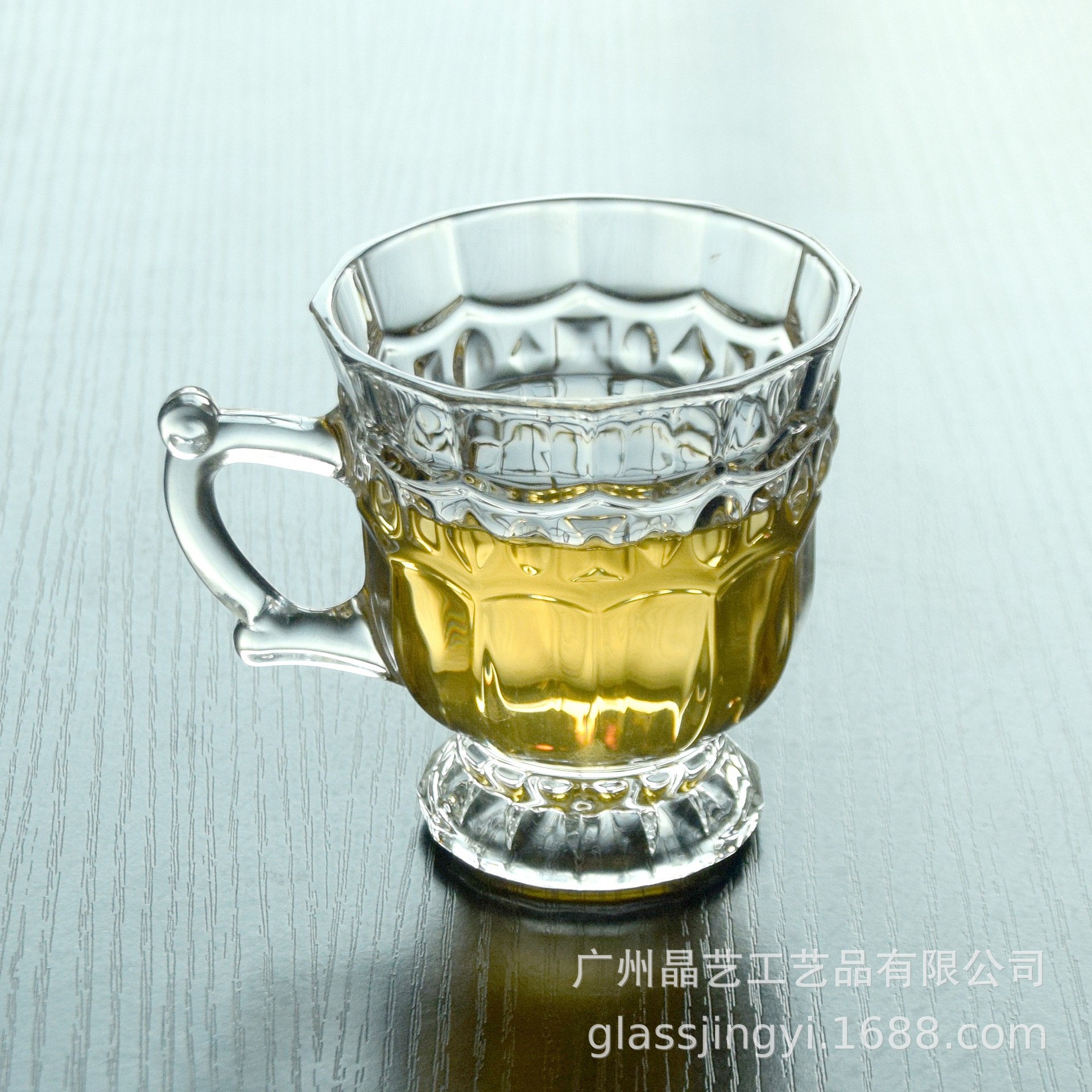 Refined White Glass Cup Exquisite Beer Steins Restaurant Tea Cup with Base Small Handle Cup Coffee Cup LeadFree