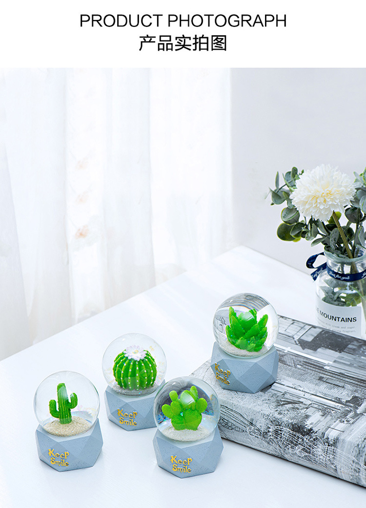 Spot Goods Simple Resin Crystal Ball Crafts Decorative Ornaments Luminous 6.5cm Resin Glass Water Ball Wholesale