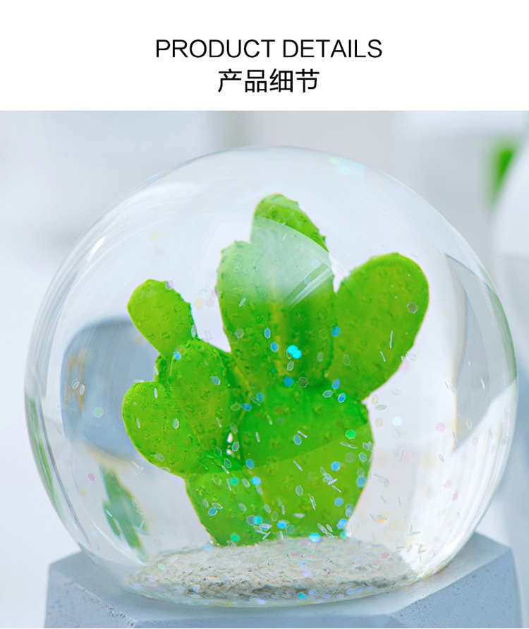 Spot Goods Simple Resin Crystal Ball Crafts Decorative Ornaments Luminous 6.5cm Resin Glass Water Ball Wholesale