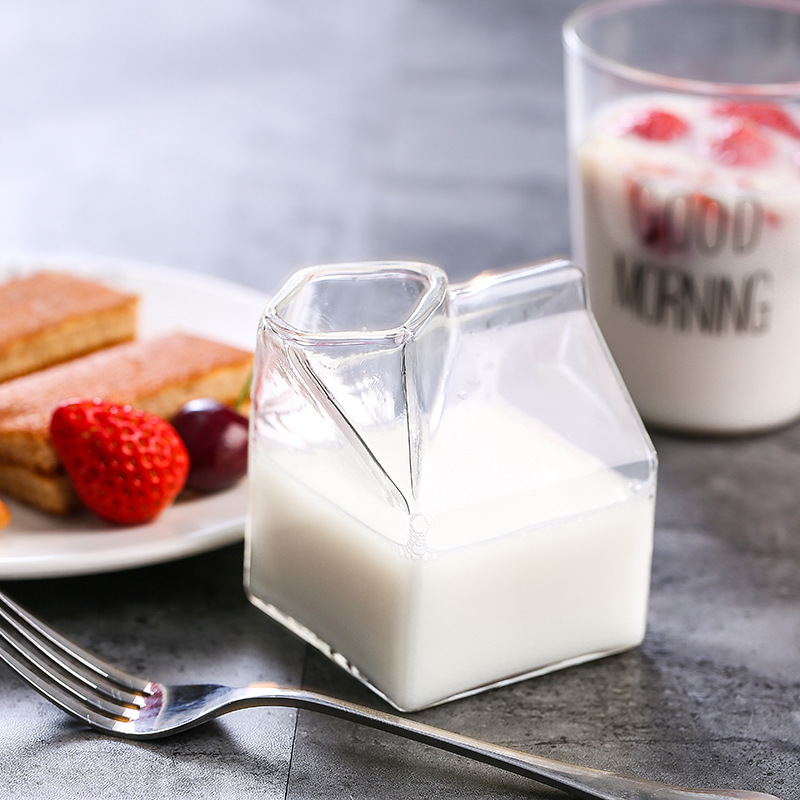 Qijun Supplies Factory Direct Sales Creative Us Milk Carton Glass Cup Milk Cup