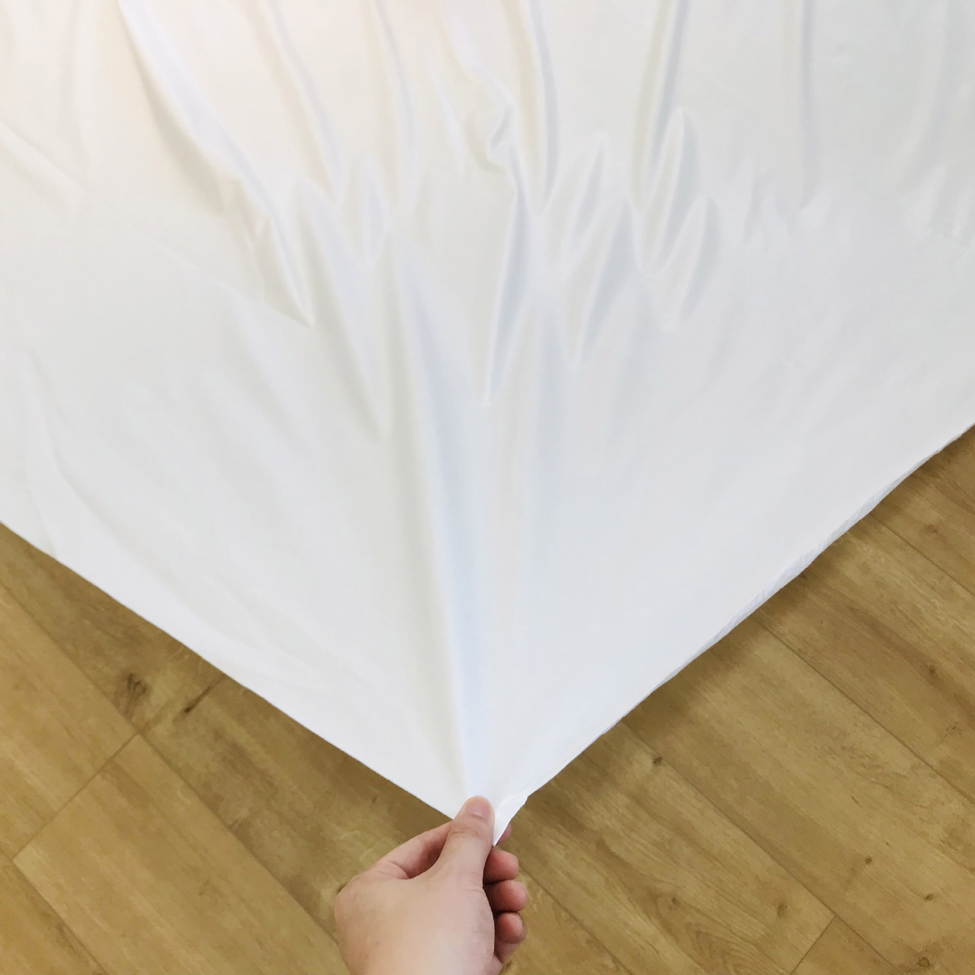 Micro Flaw Export Shower Curtain Fabric Composite Waterproof Tablecloth Disposable Tablecloth Picnic Mat Cloth 5 Pieces White