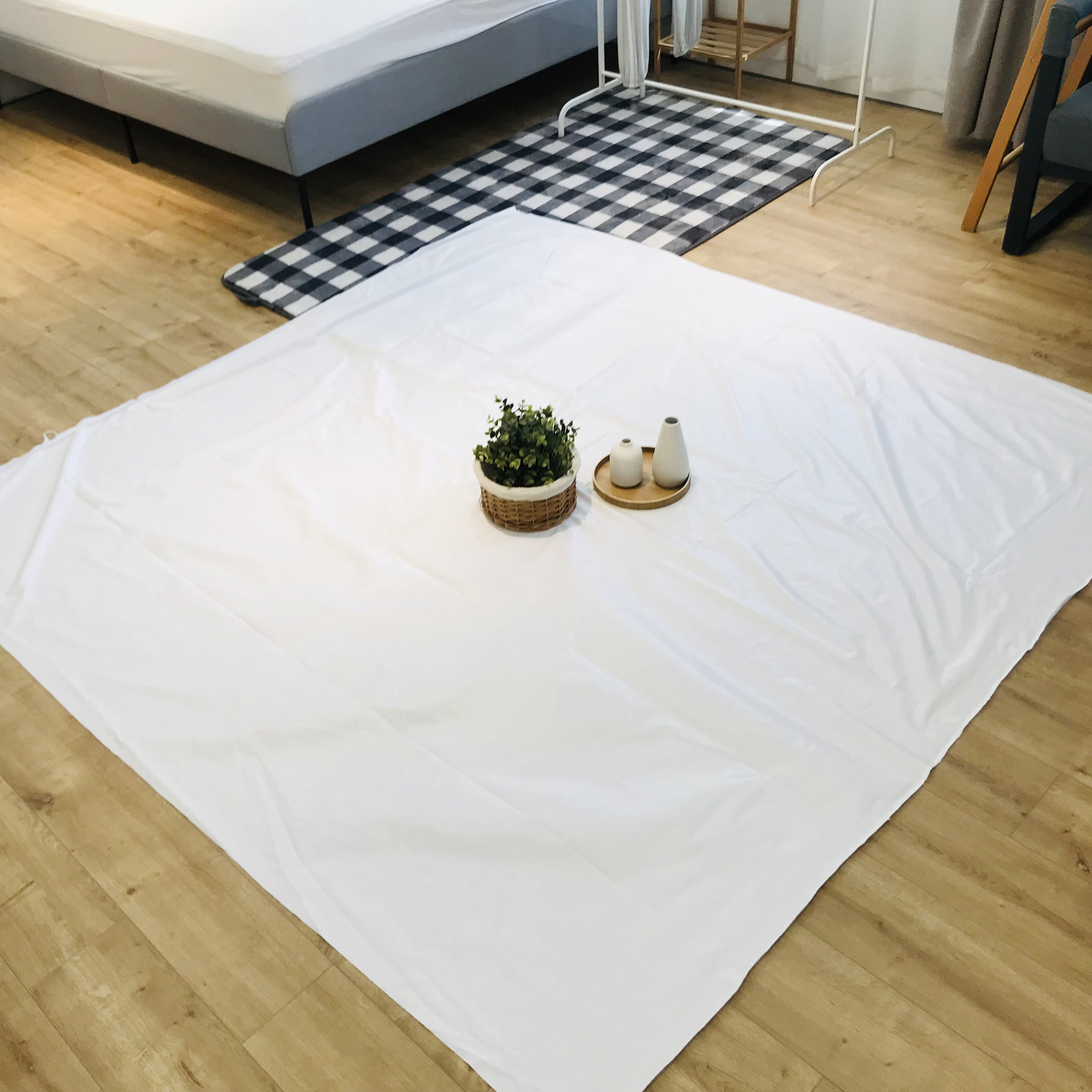 Micro Flaw Export Shower Curtain Fabric Composite Waterproof Tablecloth Disposable Tablecloth Picnic Mat Cloth 5 Pieces White