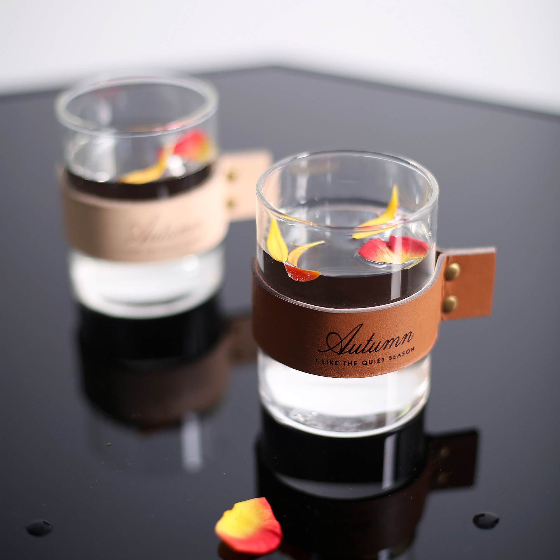 37 Degrees Original Nordic Style Leather Glass Water Cup Creative Scented Tea Glass Cup Fresh Cup