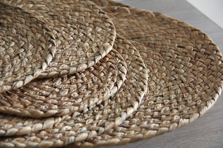 Export american-style rural vintage rural areas, handmade straw MATS, heat insulation pad cup MATS Zambia Export american-style rural vintage rural areas, handmade straw MATS, heat insulation pad cup MATS Zambia