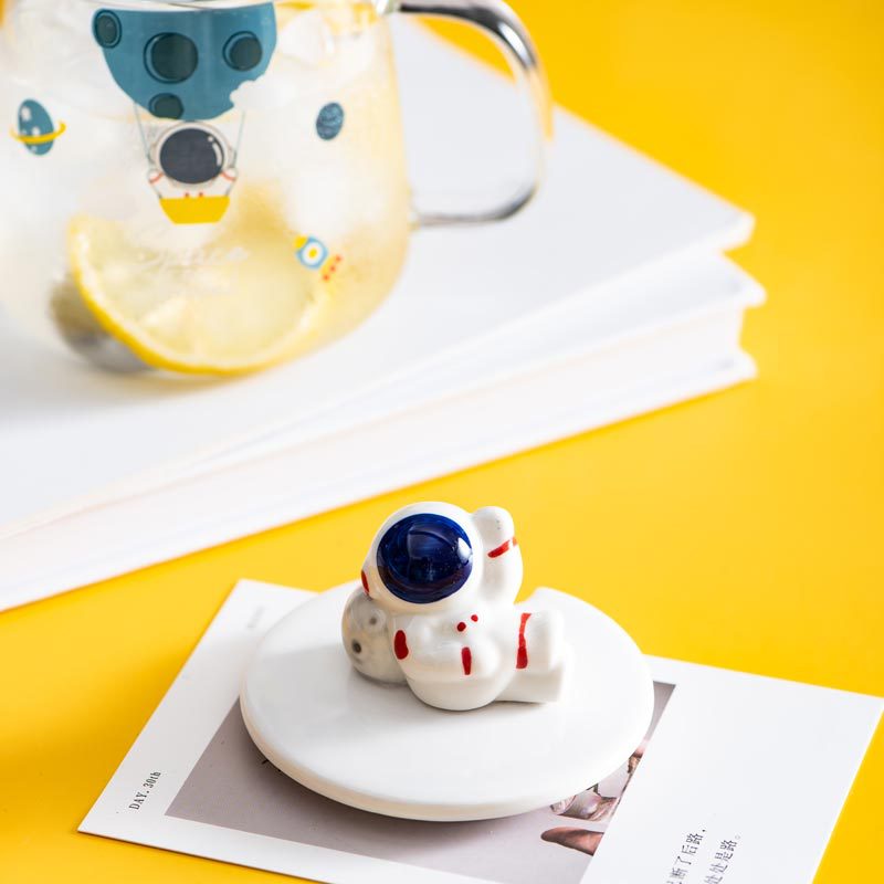 Cartoon Creative Astronaut Glass Cup Borosilicate Coffee Cup Practical Water Cup Wholesale Activity Gift Cup