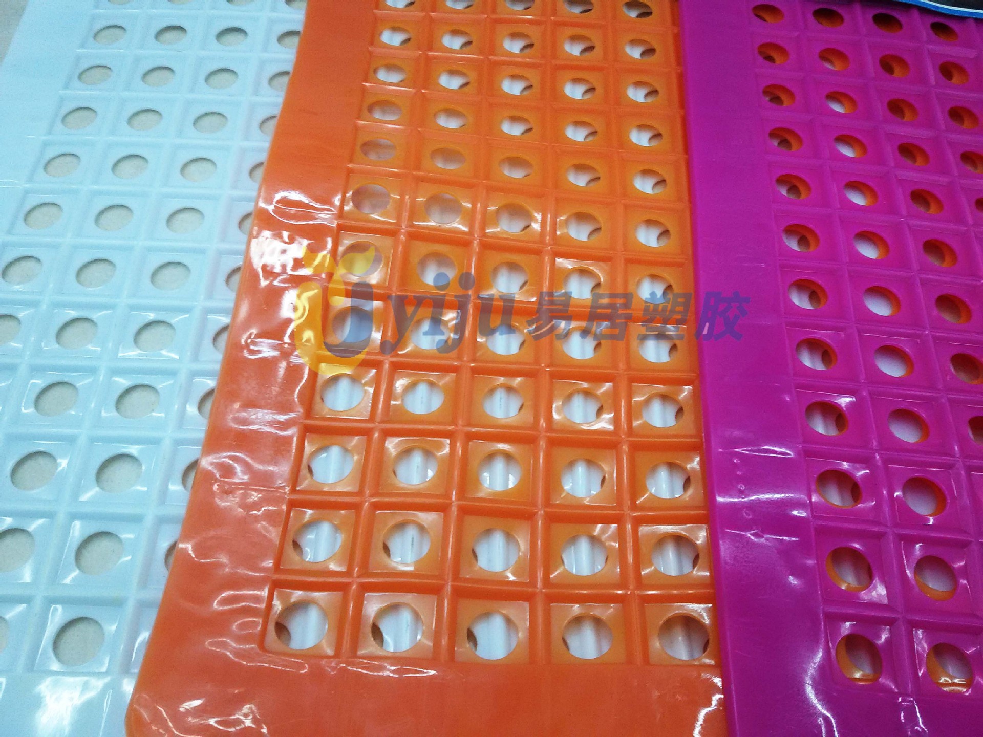 PVC square large plaid food cushion cup cushion sink mat asphalt mat anti-slippery pad heat insulation mat manufacturers
