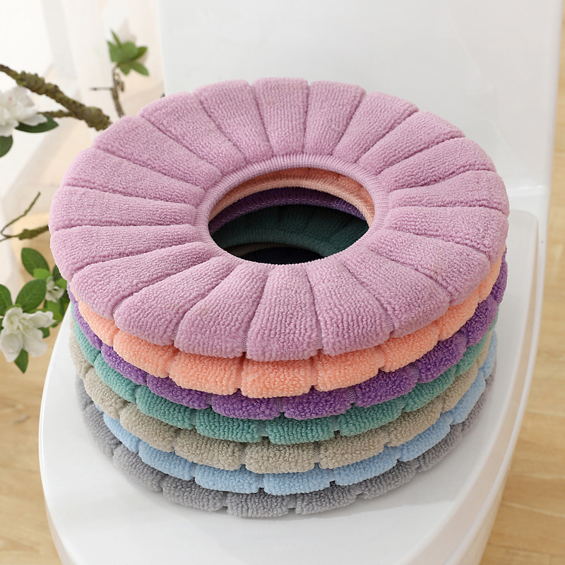 Nordic Style Thickened Fleece Toilet Seat Cushion Knitted O-Ring Toilet Seat Cover Household Toilet Cushion Four Seasons Toilet Mat Nordic Style Thickened Fleece Toilet Seat Cushion Knitted O-Ring Toilet Seat Cover Household Toilet Cushion Four Seasons Toilet Mat