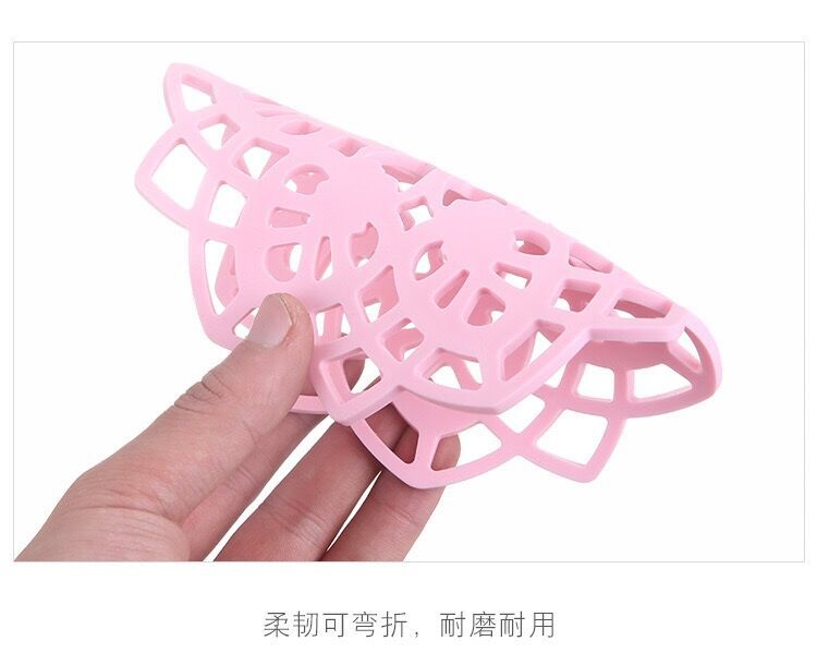 Fabricdirect Nordic style heat insulation hollow out flower Shaped anti-ironing Cup Mat Table non-slip Pad wholesale Spot
