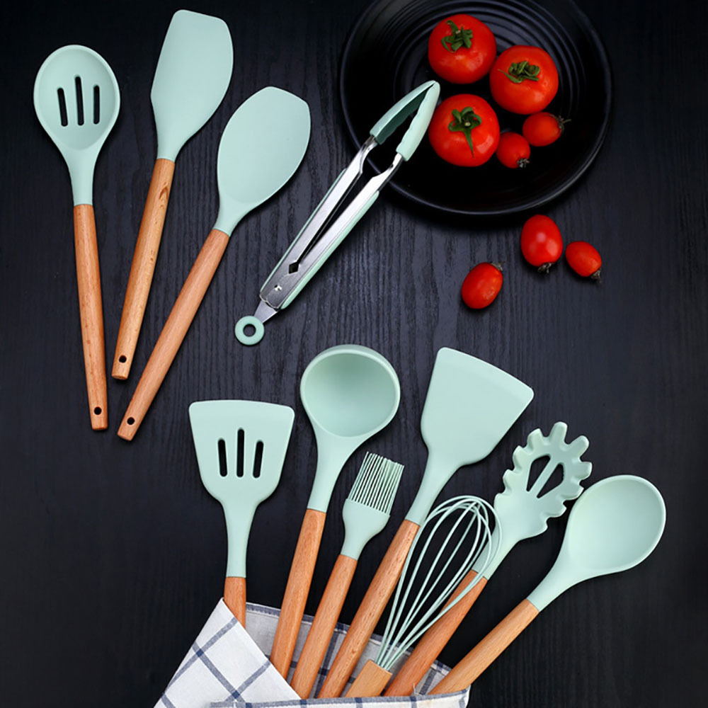 Manufacturers Supply 12-Piece Silicone Kitchenware with Wooden Handle Cooking Spoon and Shovel Non-Stick Spatula Silicone Kitchenware 12-Piece Set