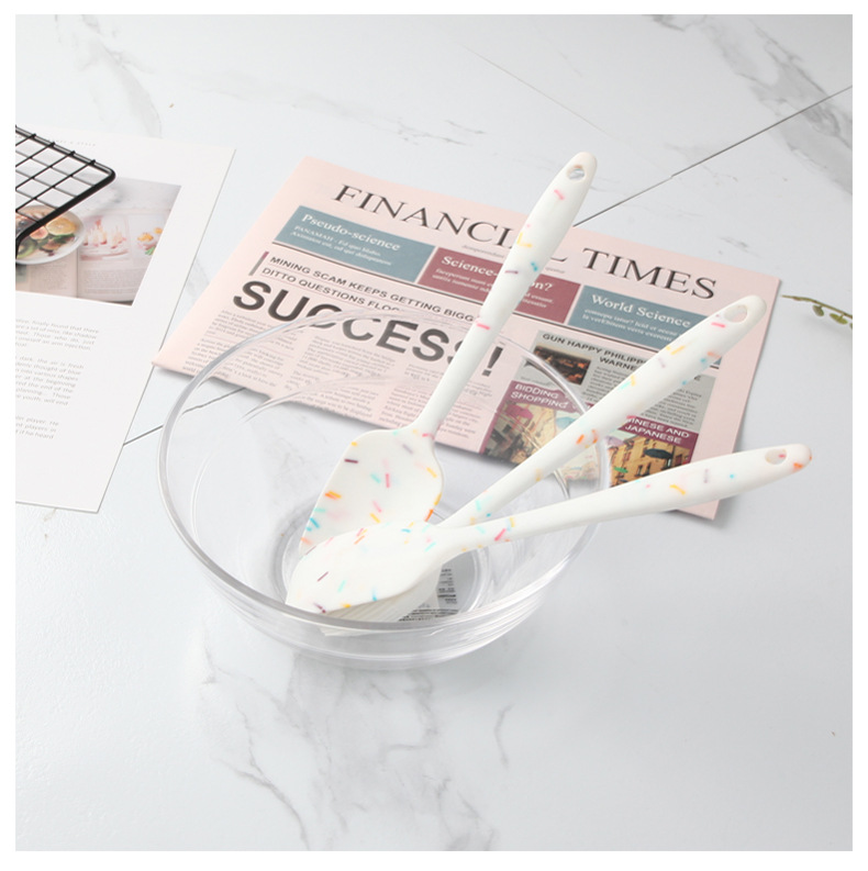 NEW kitchen utensils candy color point design silicone shovel brush spatula set