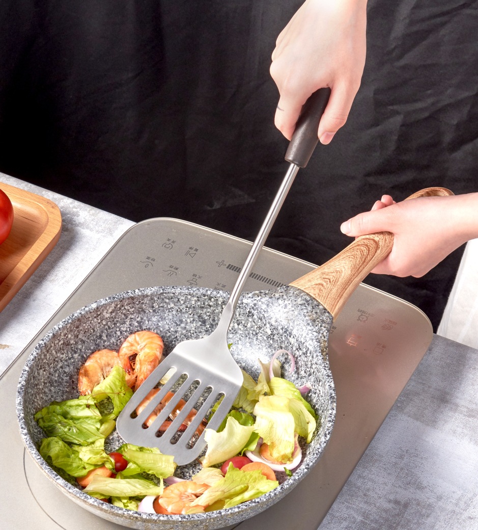 Stall Hot Sale Household Stainless Steel Spatula Kitchenware Set Beech Handle Spatula Colander Spatula Soup Spoon Slotted Turner Hot Pot Stall Hot Sale Household Stainless Steel Spatula Kitchenware Set Beech Handle Spatula Colander Spatula Soup Spoon Slotted Turner Hot Pot
