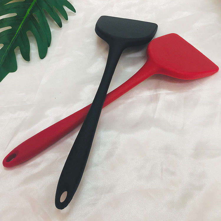 Silicone kitchenware set with cooking spoon spatula non-stick pan set kitchen utensils stir-fry spatula
