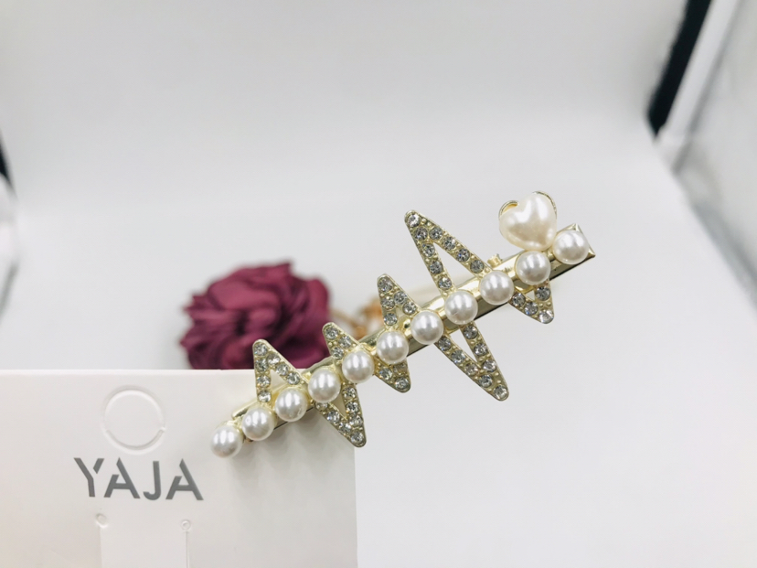 2021 Fashion New ECG Wave Rhinestone Pearl a Little Retro Women's Gold Side Clip Love Mouth Korean Style Diamond Hair Clip