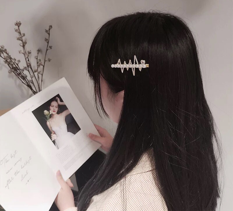 2021 Fashion New ECG Wave Rhinestone Pearl a Little Retro Women's Gold Side Clip Love Mouth Korean Style Diamond Hair Clip