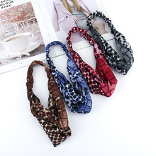 Hot-selling Korean version of the classic fresh small dot hair band Joker Wave dot printing middle fork hair band Spot wholesale