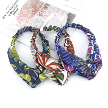 Hot-selling Korean version of the classic fresh small dot hair band Joker Wave dot printing middle fork hair band Spot wholesale