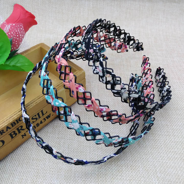 A1012 Square Wave Steel Wire Head Buckle Headdress Hair Accessories Hair Band Hair Comb Yiwu 2 Yuan Shop Wholesale